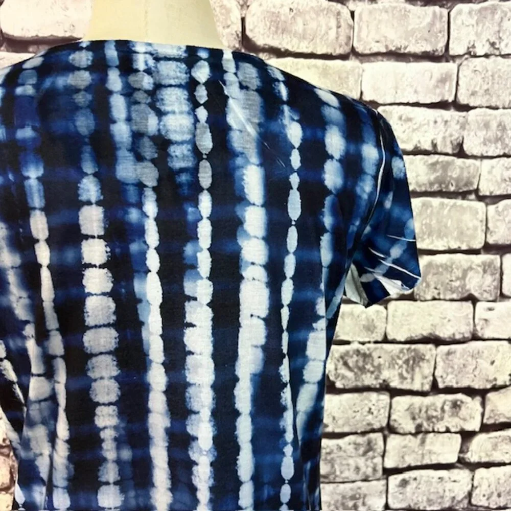 Chico's Blue & White Short Sleeve Blouse Size M
